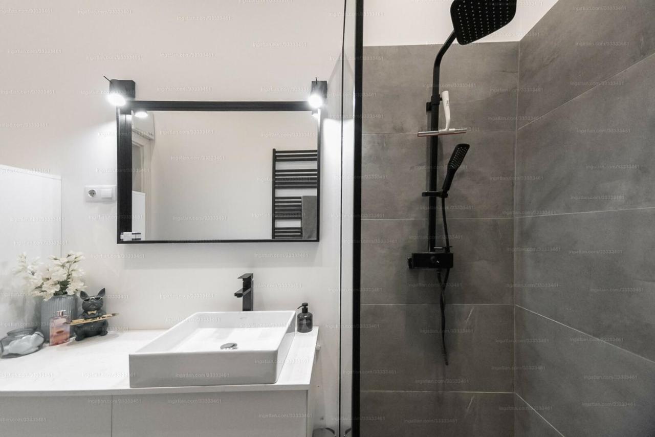St Francis Of Assisi Superior Apartment Budapest Luaran gambar